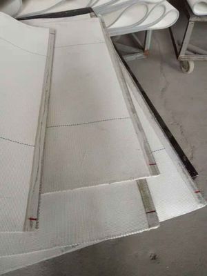 1000mm Width Corrugator Belt 5±0.2 Mm Thickness Woven Type For Corrugation Line